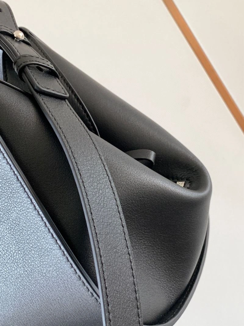 Snug Loewe Hammock Bags 73163