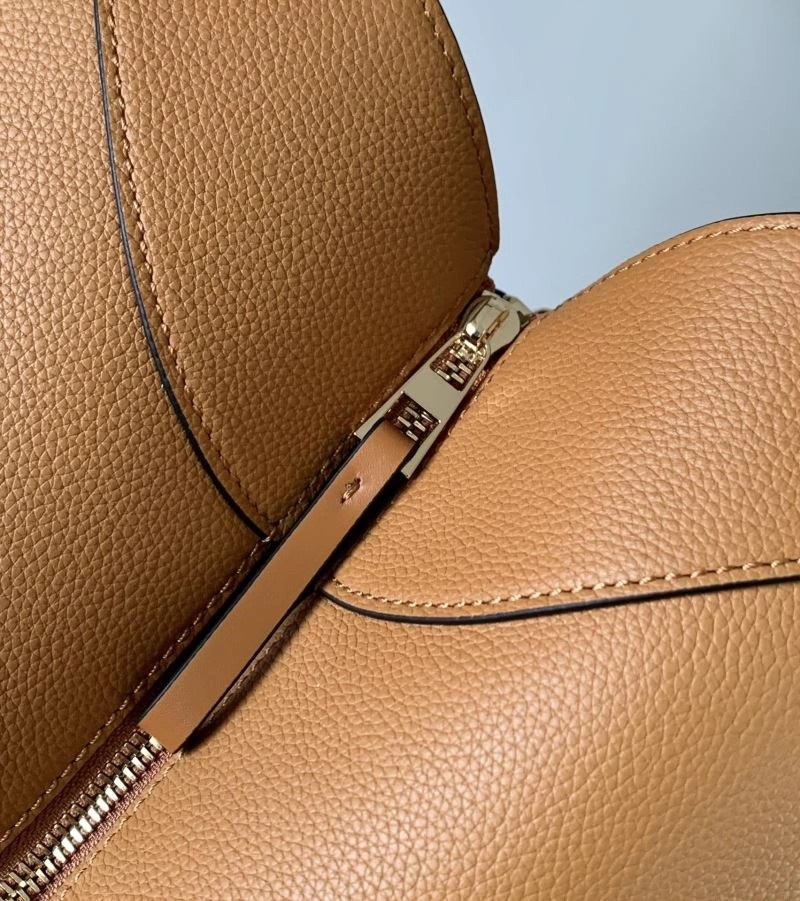 Loewe Hammock Bags ModernLook 73144