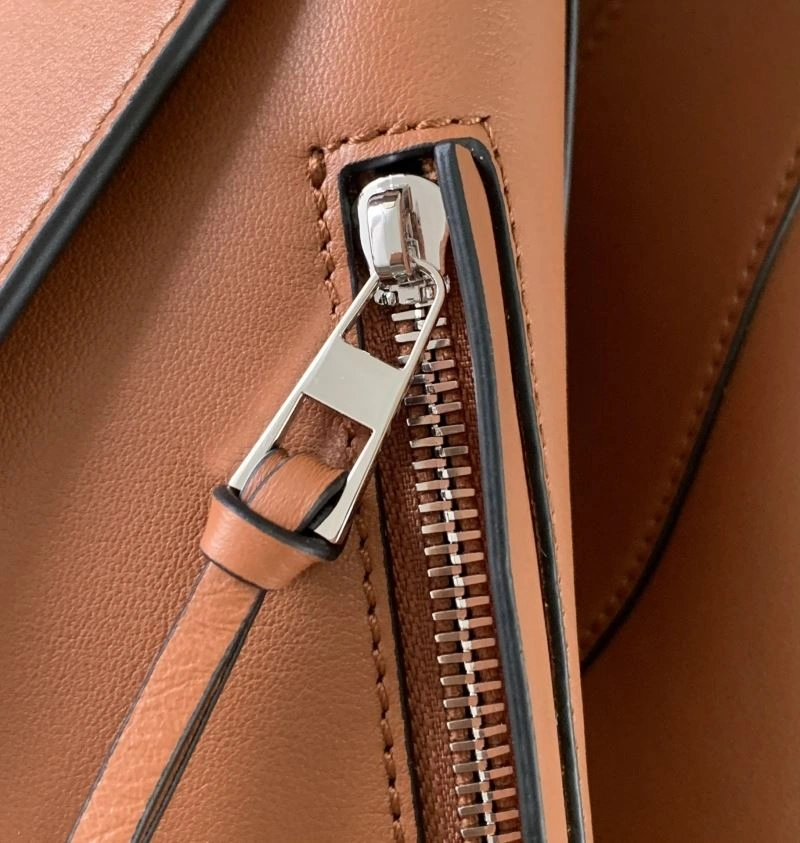 Loewe Hammock Bags Unisex 73123