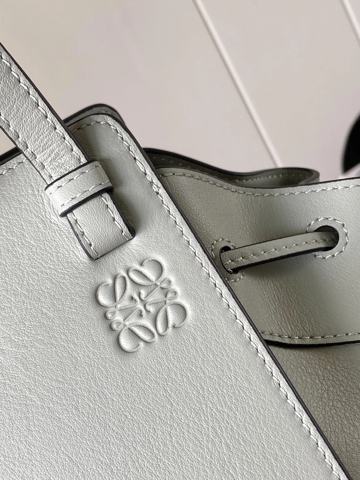 Loewe Hammock Bags Breathable 71975
