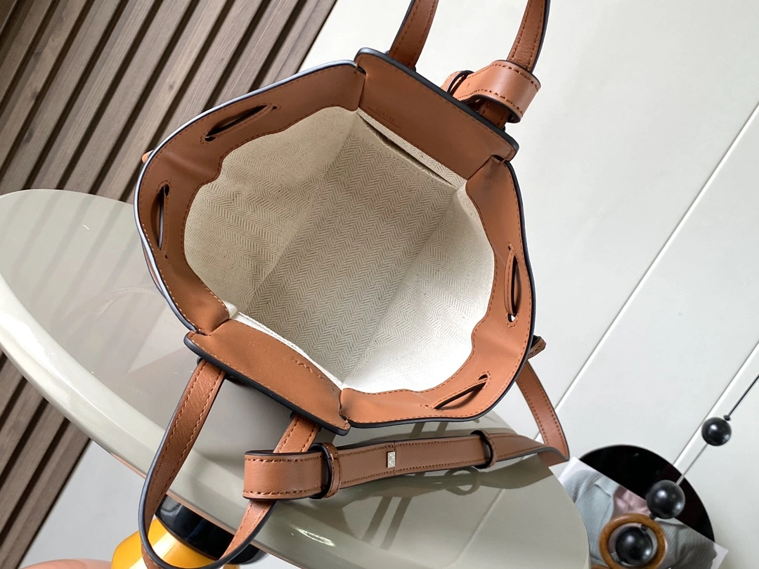 Loewe Hammock Bags Breathable 71994