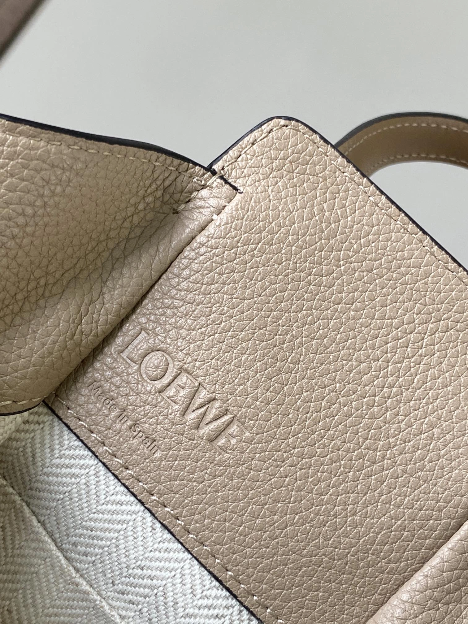 TopPick Loewe Hammock Bags 71962