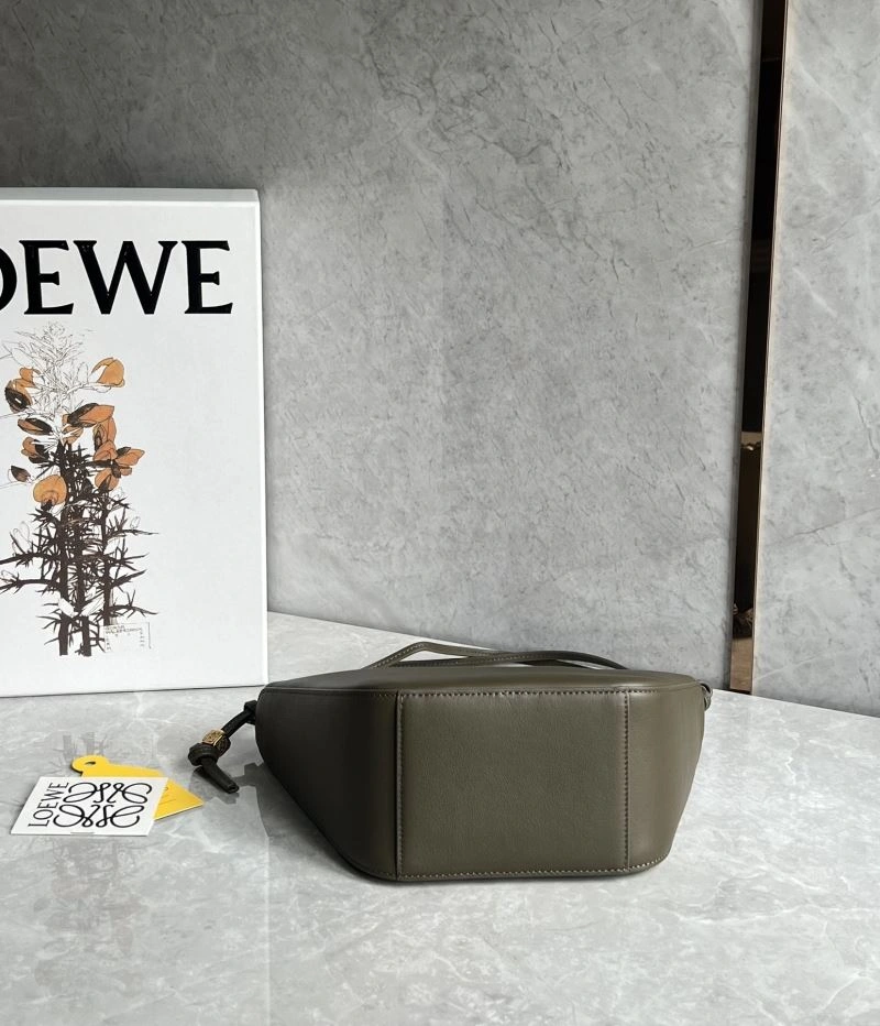 Breathable Loewe Hobo Bags 58464