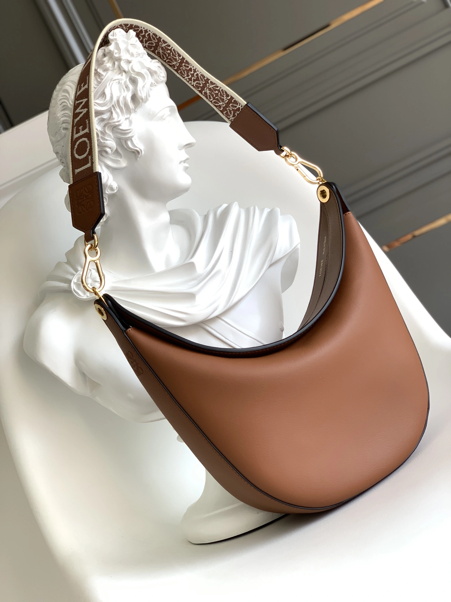 Loewe Hobo Bags RelaxedFit 72171