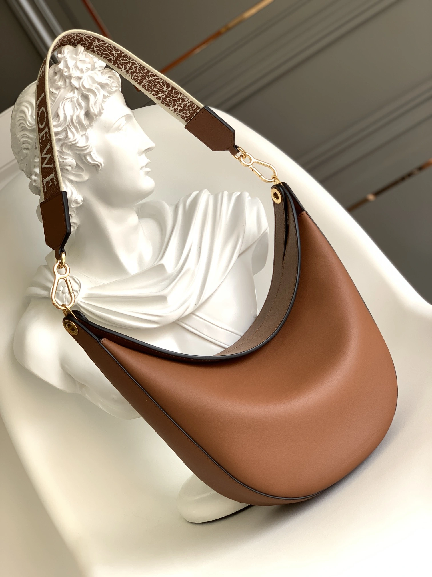 Loewe Hobo Bags RelaxedFit 72171