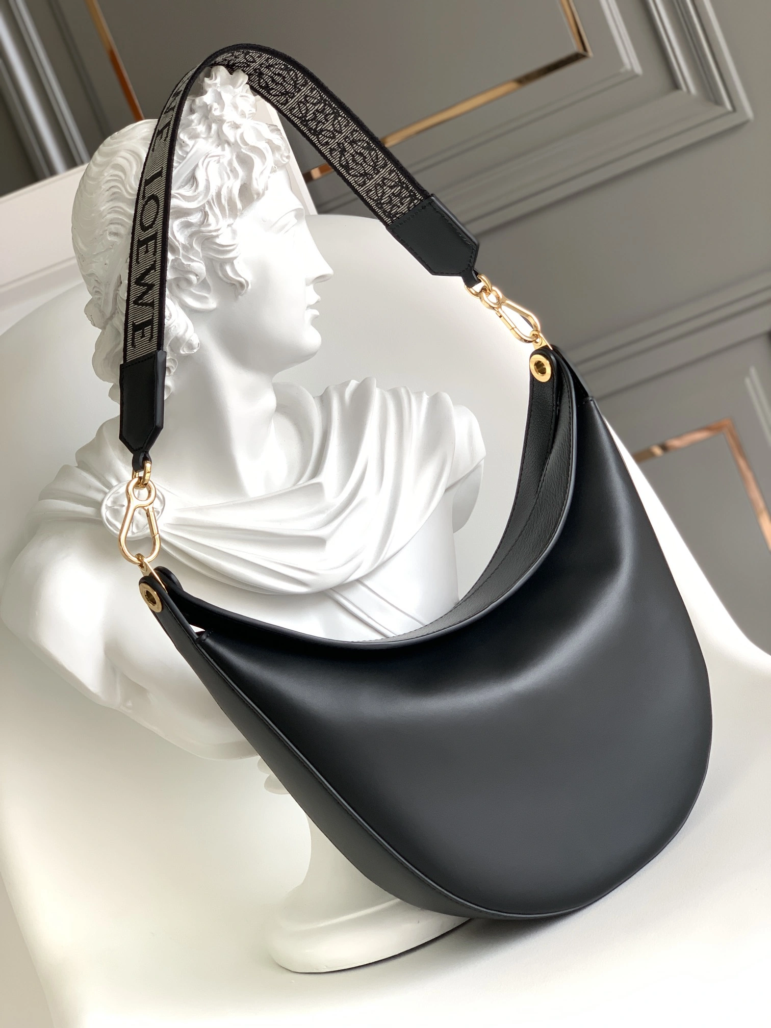 Loewe Hobo Bags SmoothTexture 72134