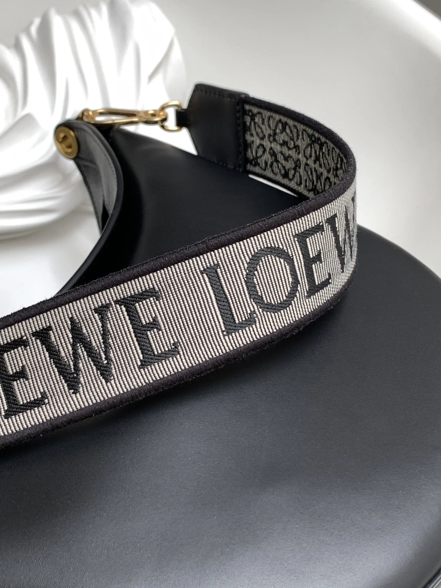 Loewe Hobo Bags SmoothTexture 72134