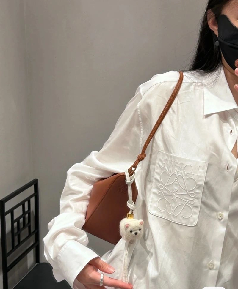 Modern Loewe Hobo Bags 61577