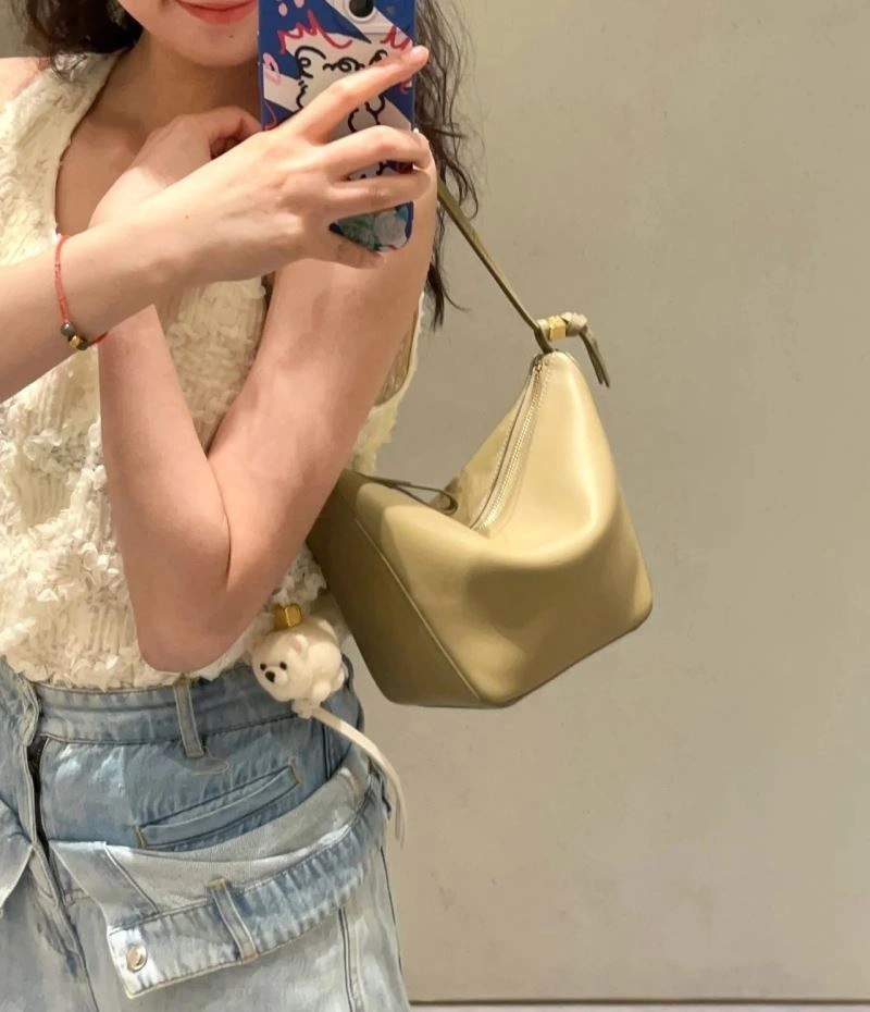 Loewe Hobo Bags Unique 61608