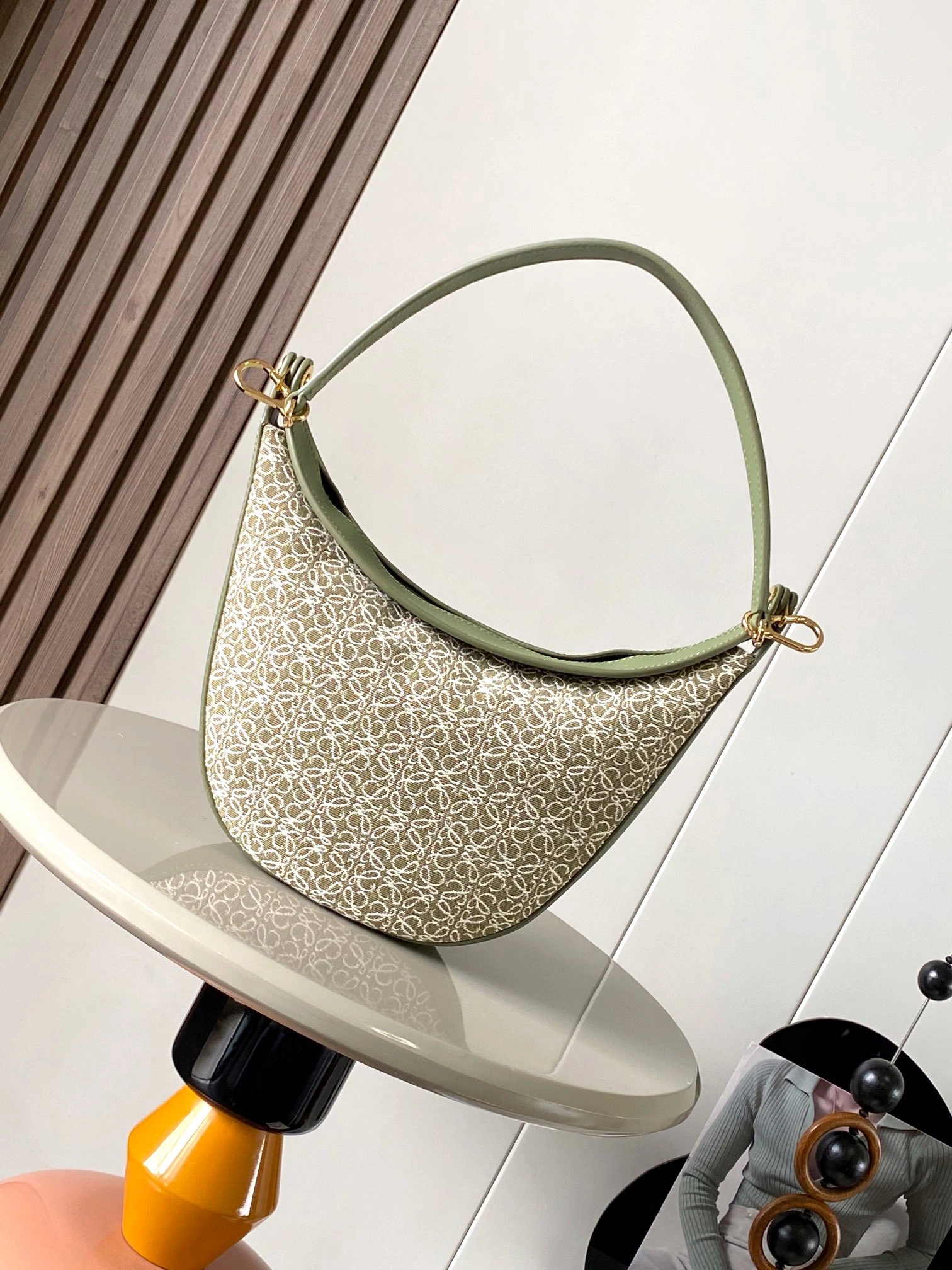 SunProtective Loewe Hobo Bags 71957