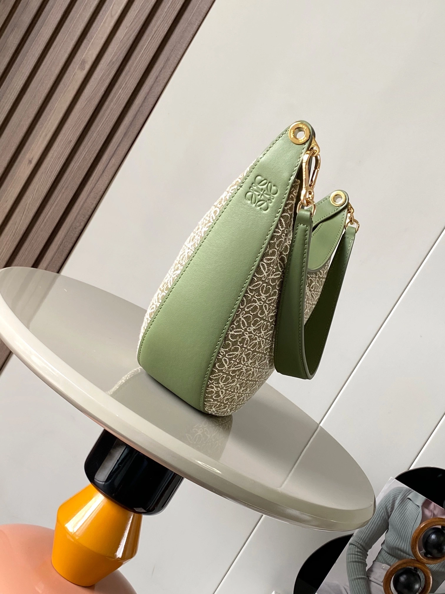 SunProtective Loewe Hobo Bags 71957
