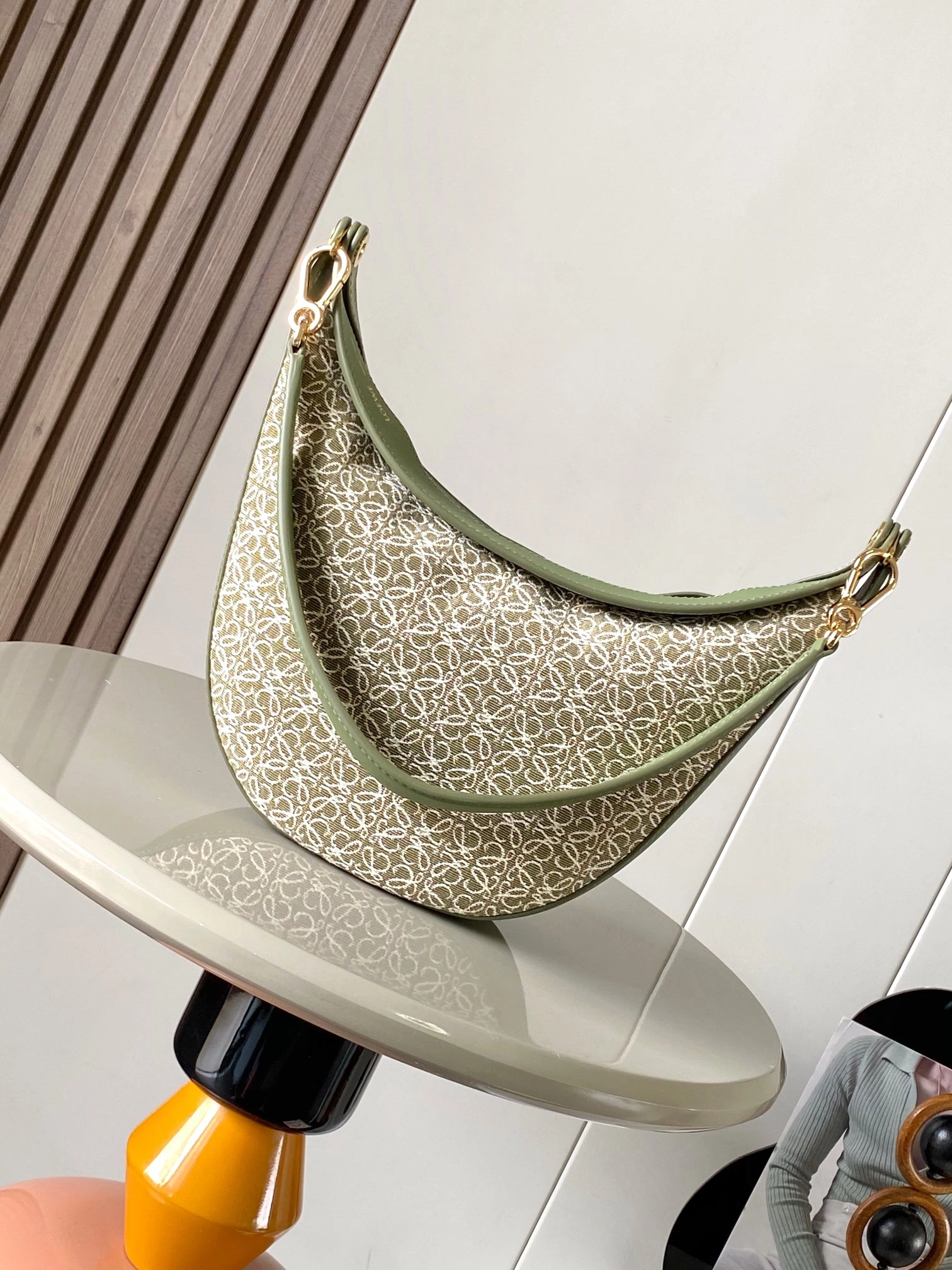 SunProtective Loewe Hobo Bags 71957