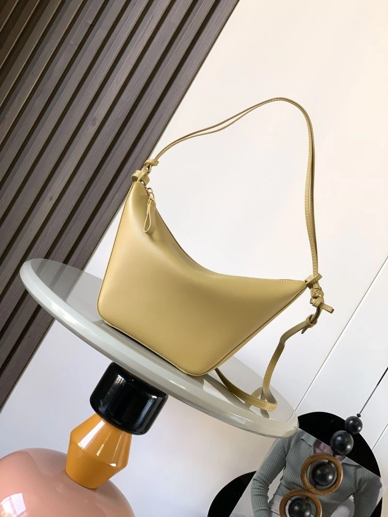 HighPerformance Loewe Hobo Bags 61291