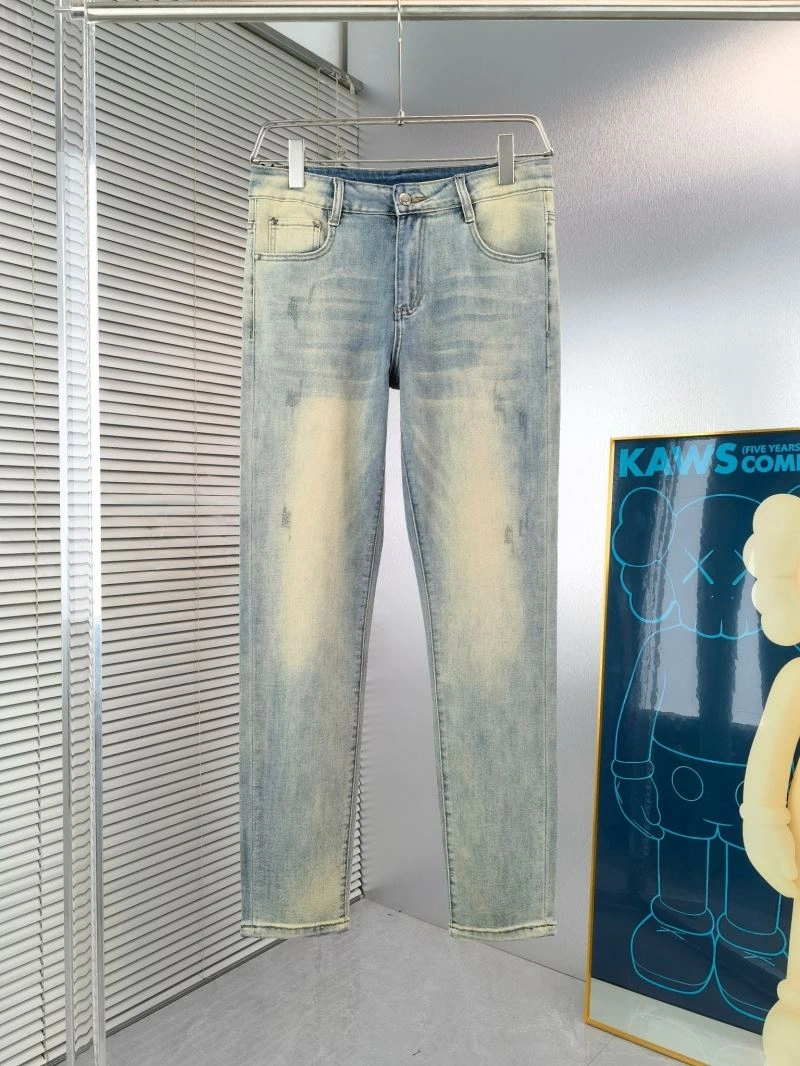 ModernLook Loewe Jeans 162743