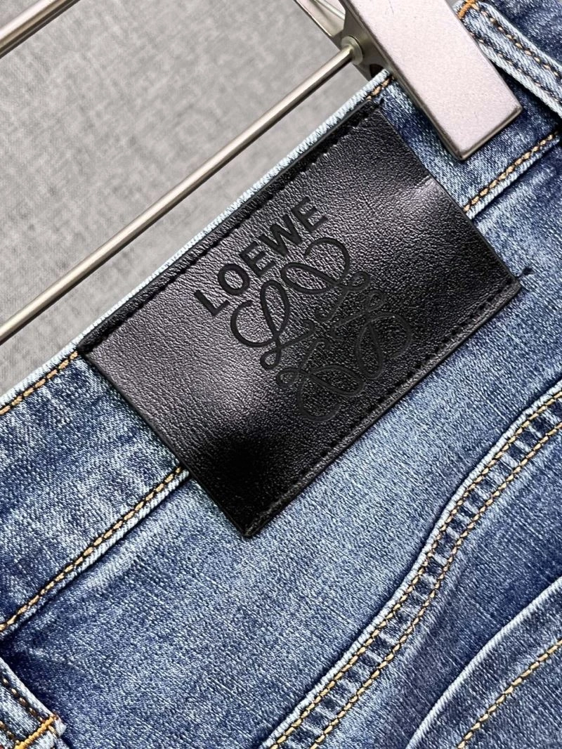 WellDesigned Loewe Jeans 162742