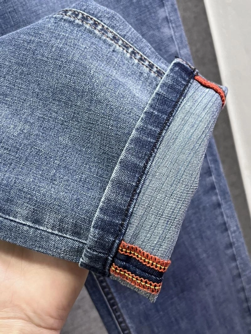 WellDesigned Loewe Jeans 162742
