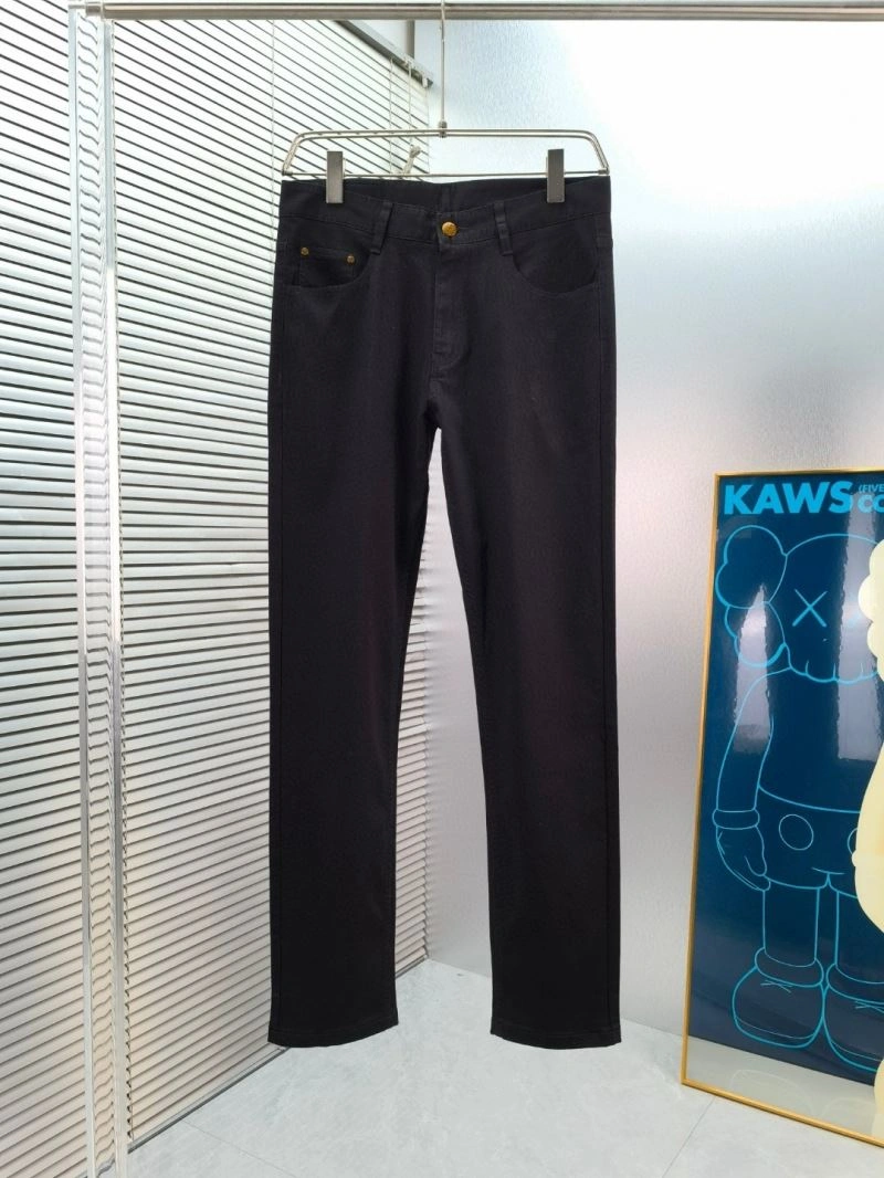 ModernLook Loewe Jeans 161656