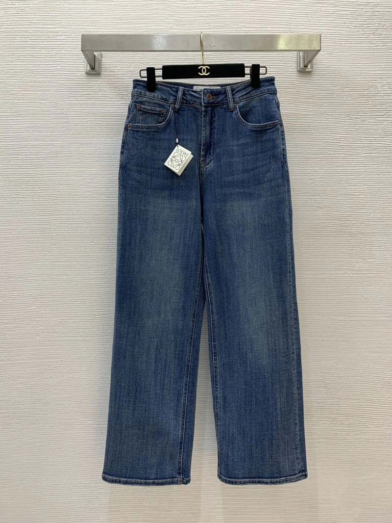 ModernLook Loewe Jeans 153131