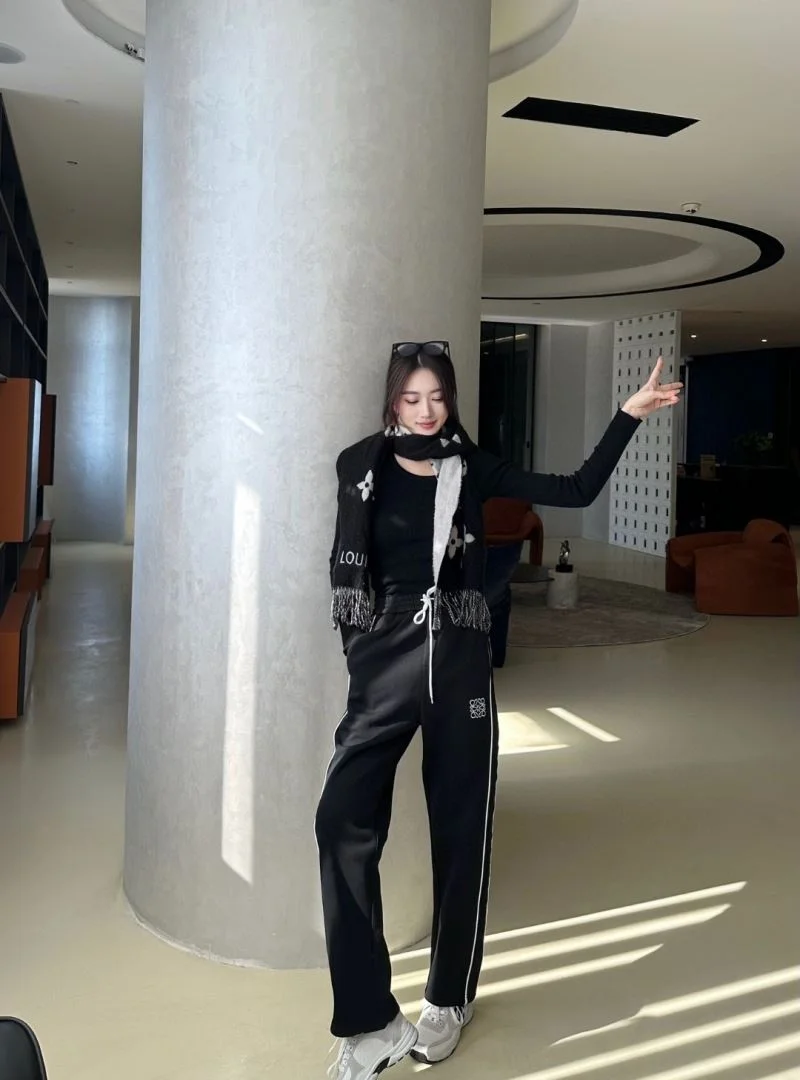 Refined Loewe Long Pants 163823
