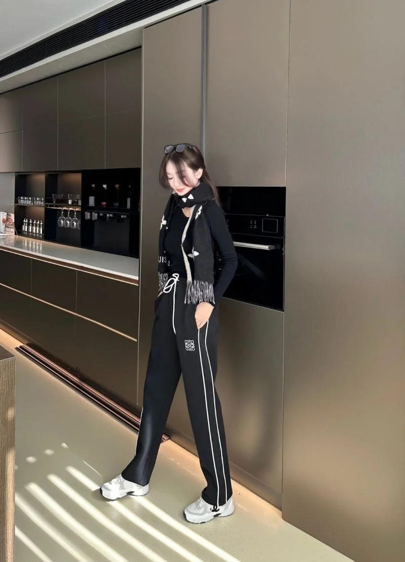 Refined Loewe Long Pants 163823