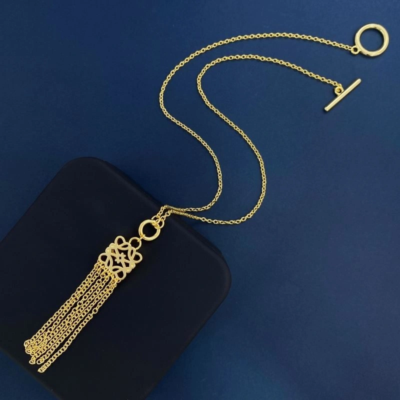 WrinkleFree Loewe Necklaces 214177