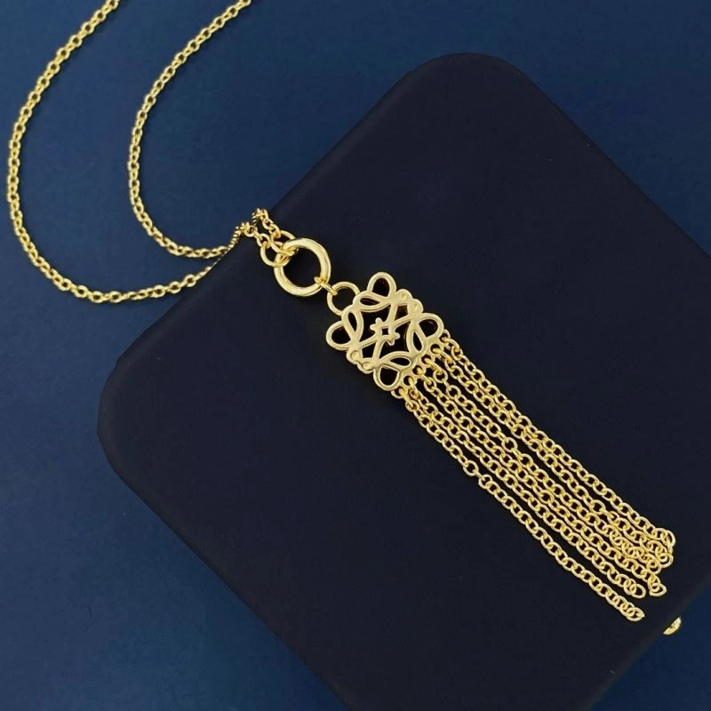 WrinkleFree Loewe Necklaces 214177