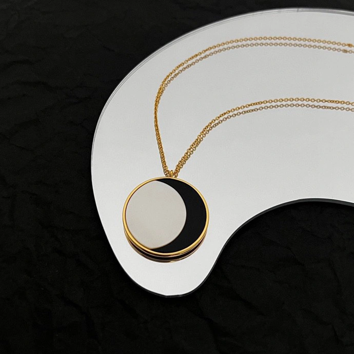 Flexible Loewe Necklaces 212583