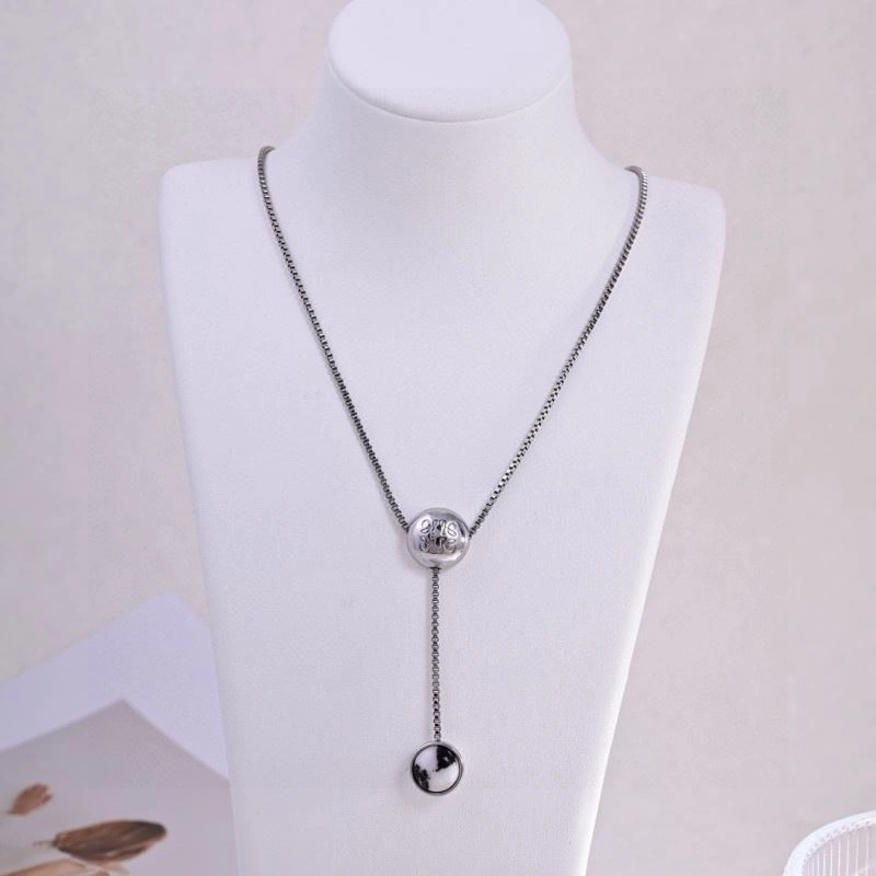 Effortless Loewe Necklaces 211918