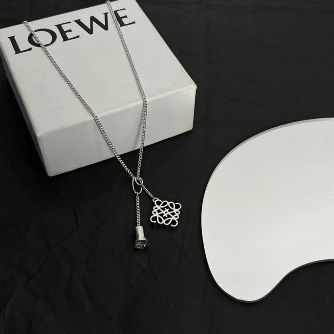 Loewe Necklaces ZipUp 209240