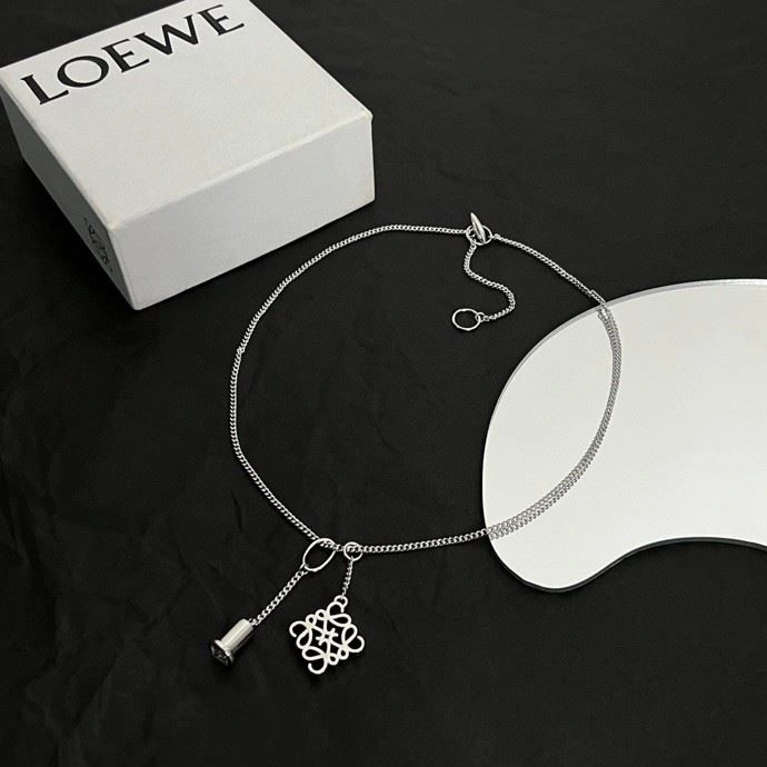 Loewe Necklaces ZipUp 209240