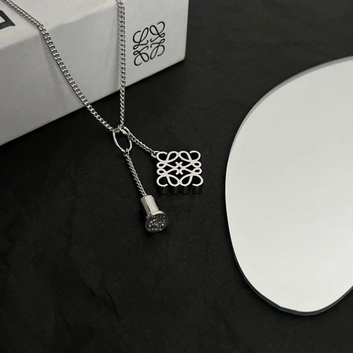Loewe Necklaces ZipUp 209240