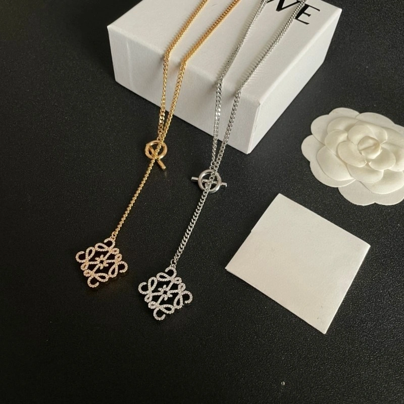 NewStyle Loewe Necklaces 207908