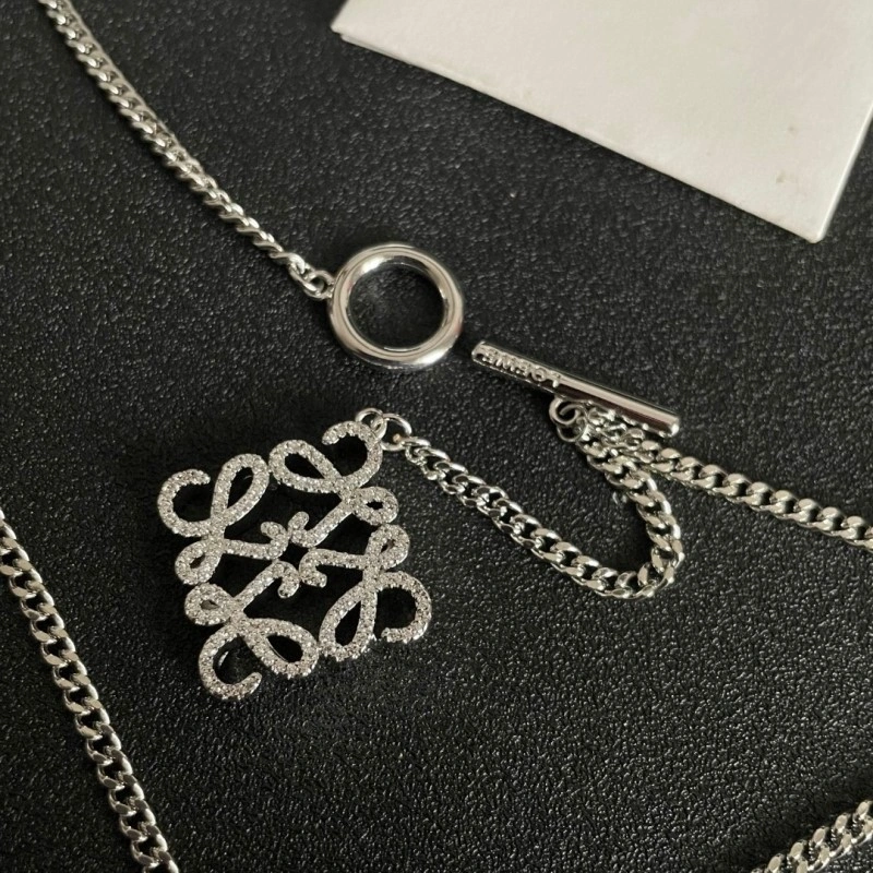 NewStyle Loewe Necklaces 207908