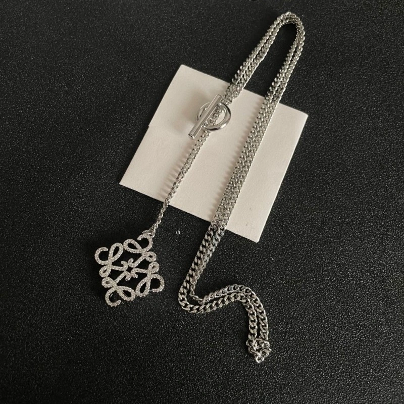 NewStyle Loewe Necklaces 207908