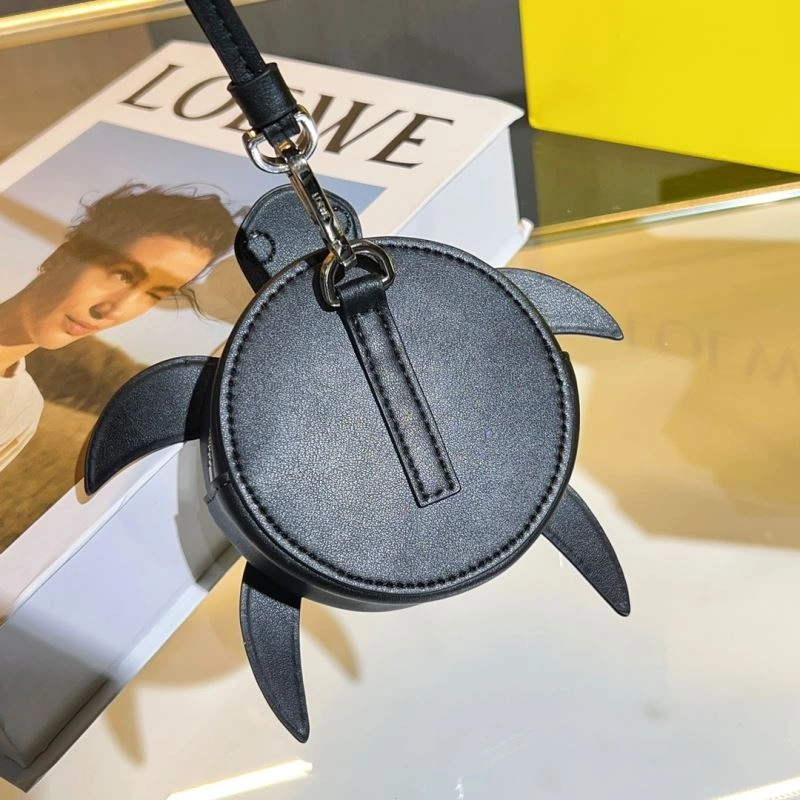 Modern Loewe Ornaments 269876