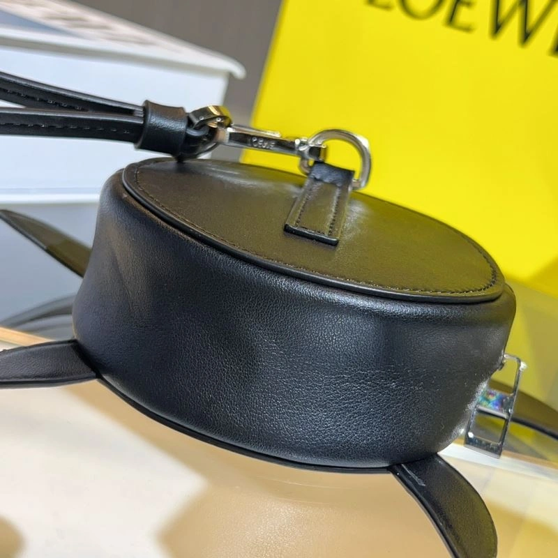 Modern Loewe Ornaments 269876