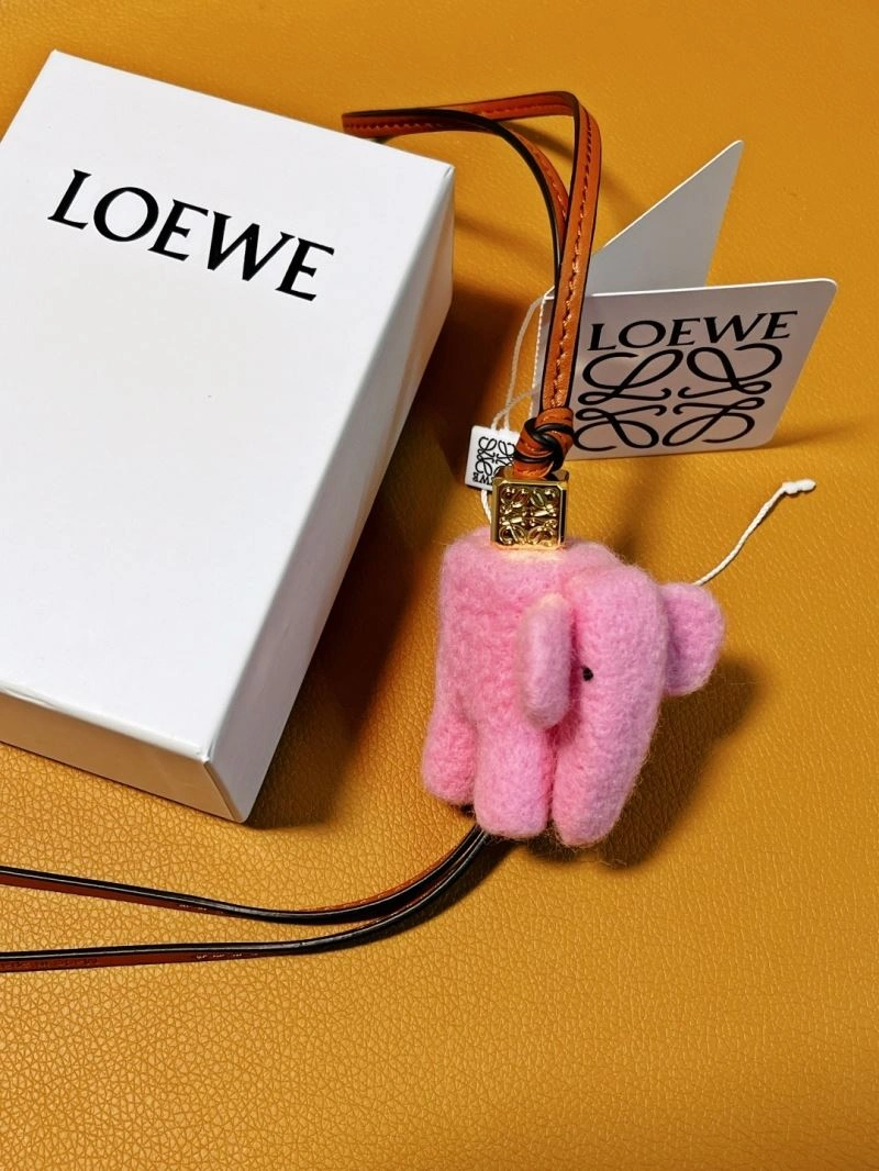 WrinkleFree Loewe Ornaments 270385
