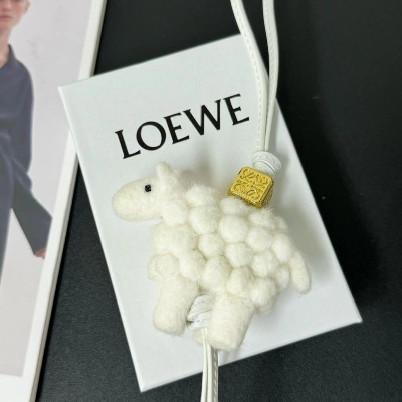 ComfortFit Loewe Ornaments 269536