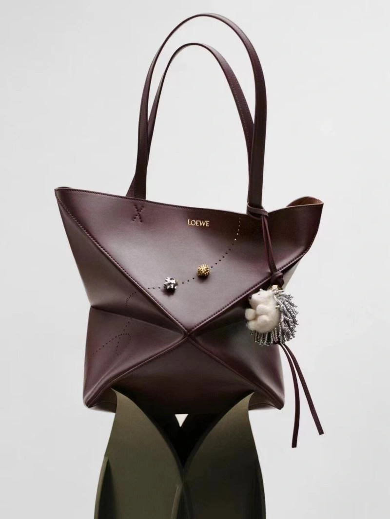 Efficient Loewe Ornaments 269706