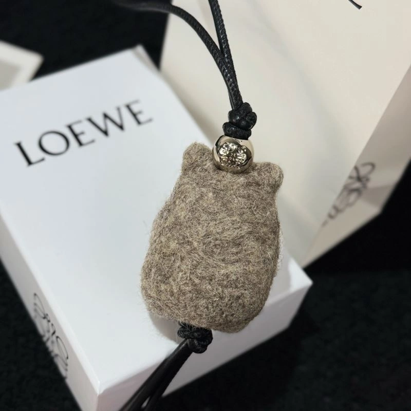 Minimalist Loewe Ornaments 269414