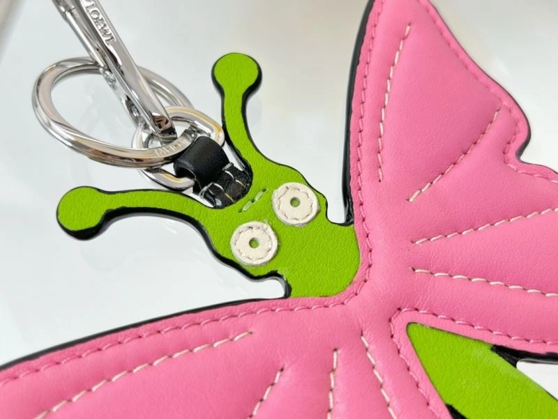 Resilient Loewe Ornaments 269409