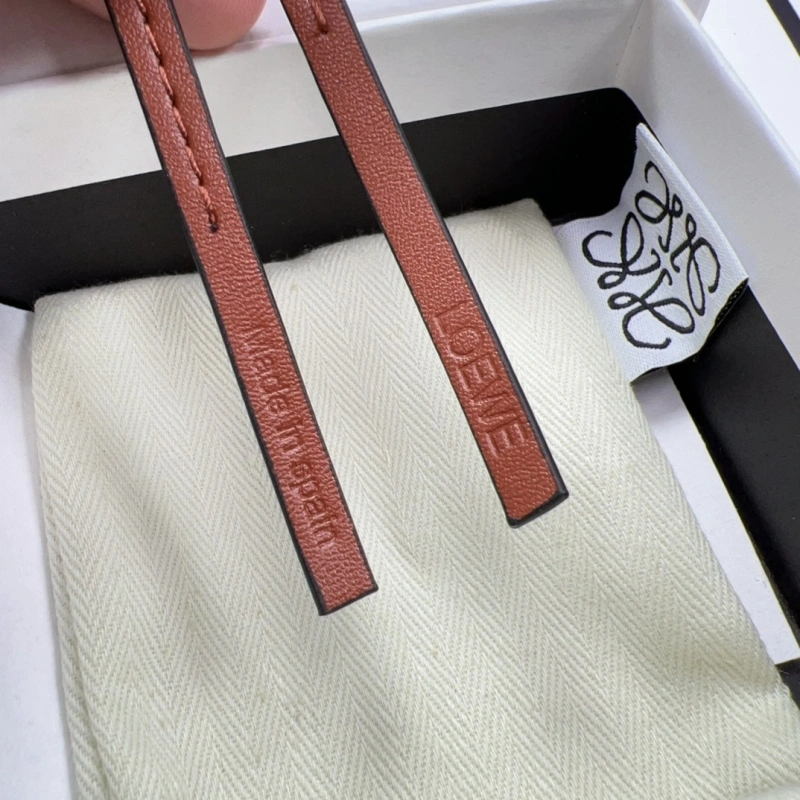 MoistureWicking Loewe Ornaments 269629