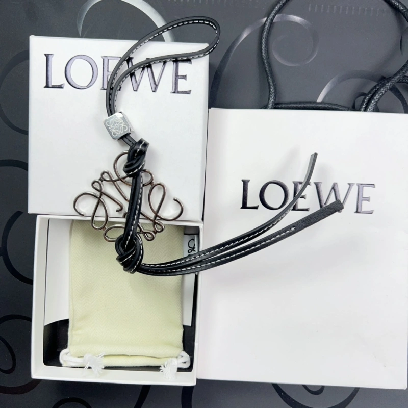 Lightweight Loewe Ornaments 269634