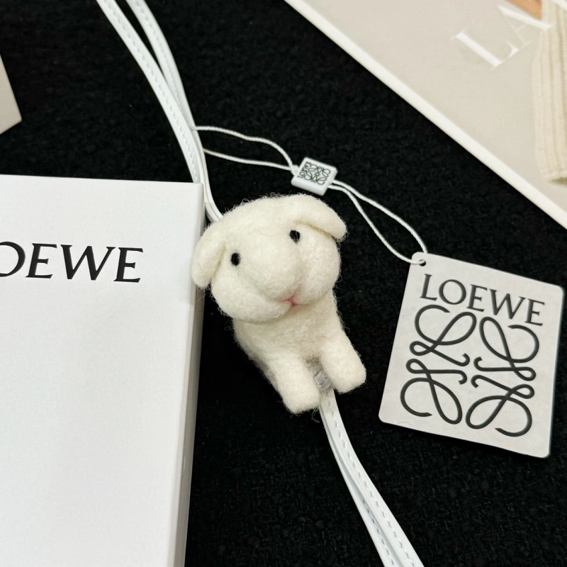 Attractive Loewe Ornaments 269617