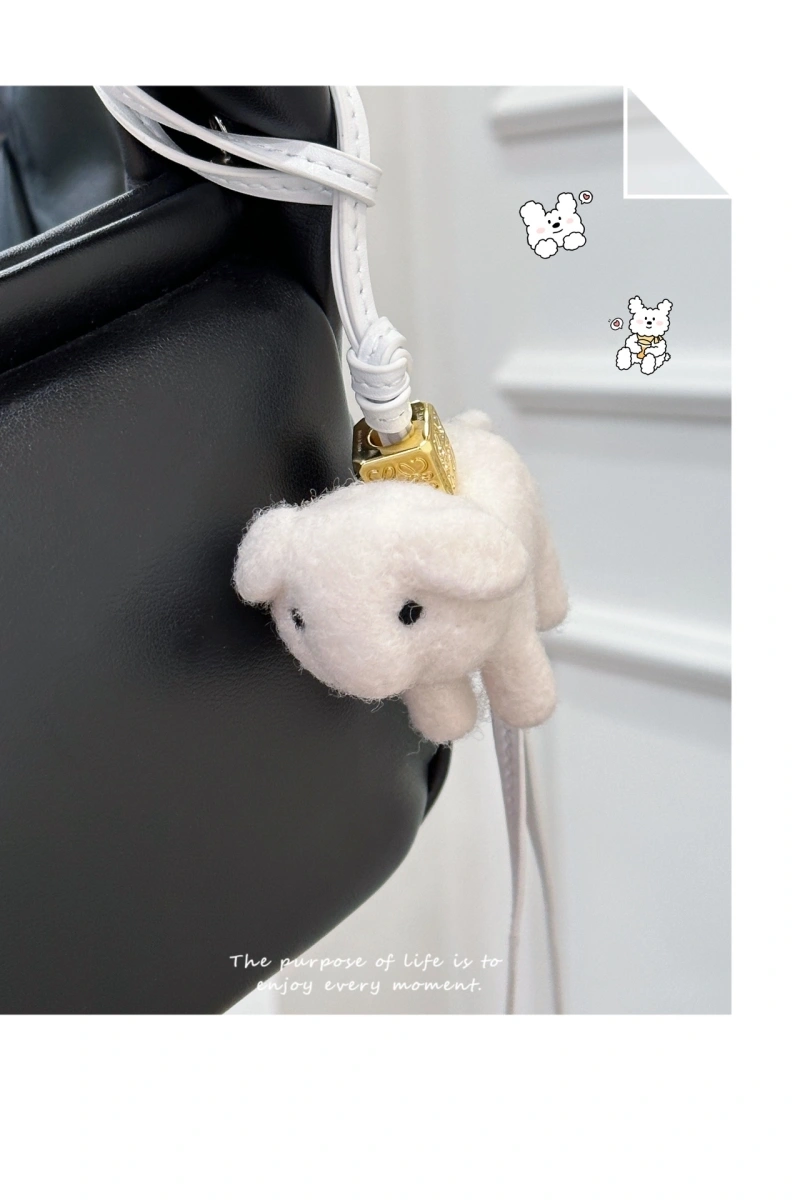 Attractive Loewe Ornaments 269617