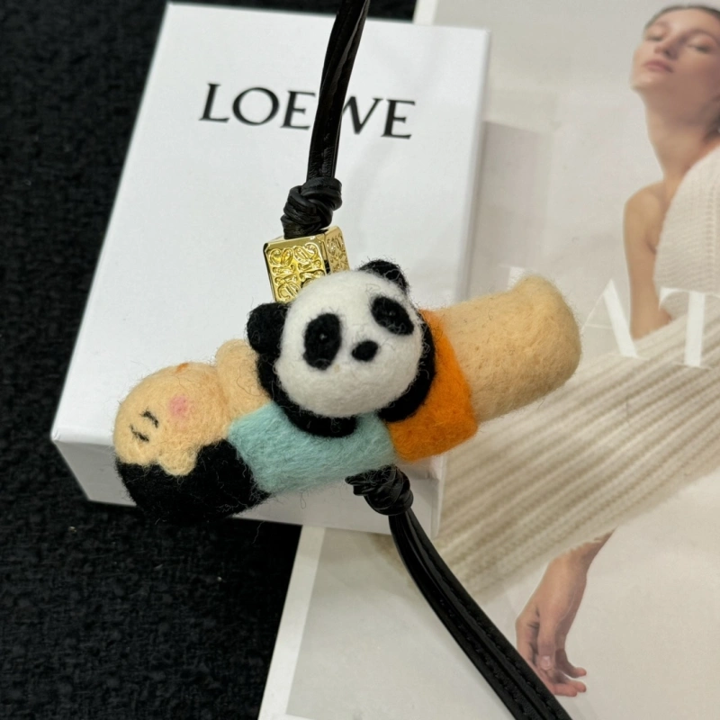 ZipUp Loewe Ornaments 269615