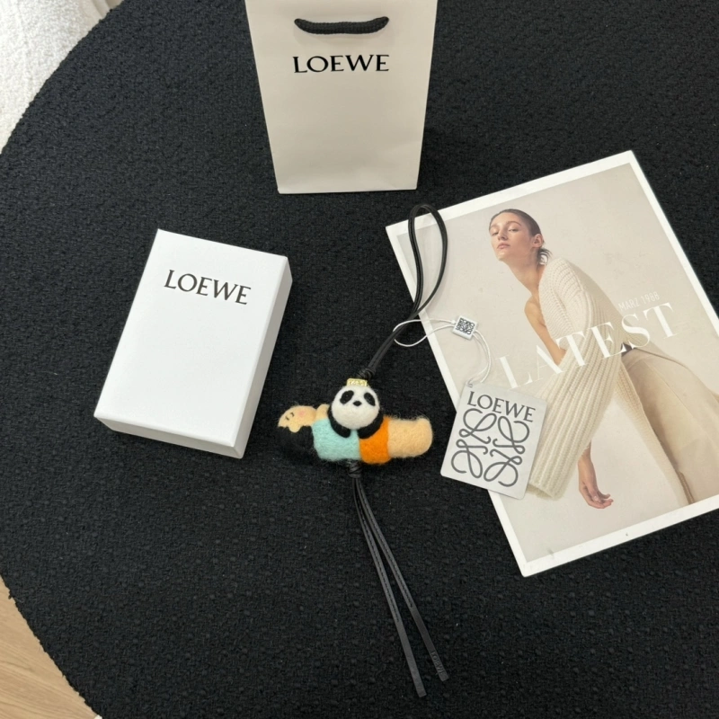 ZipUp Loewe Ornaments 269615