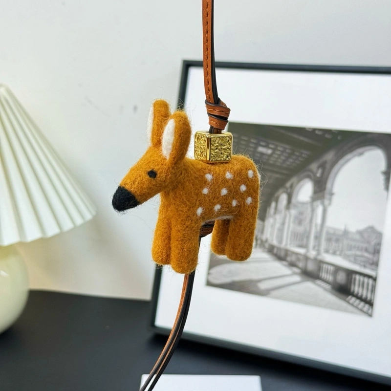 TravelReady Loewe Ornaments 269591