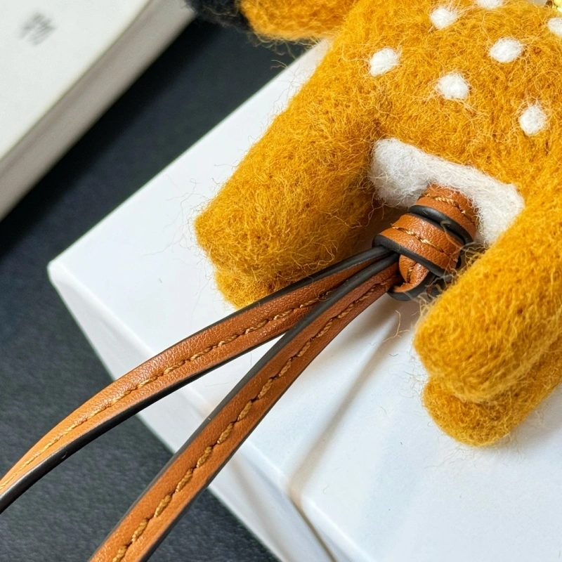 TravelReady Loewe Ornaments 269591