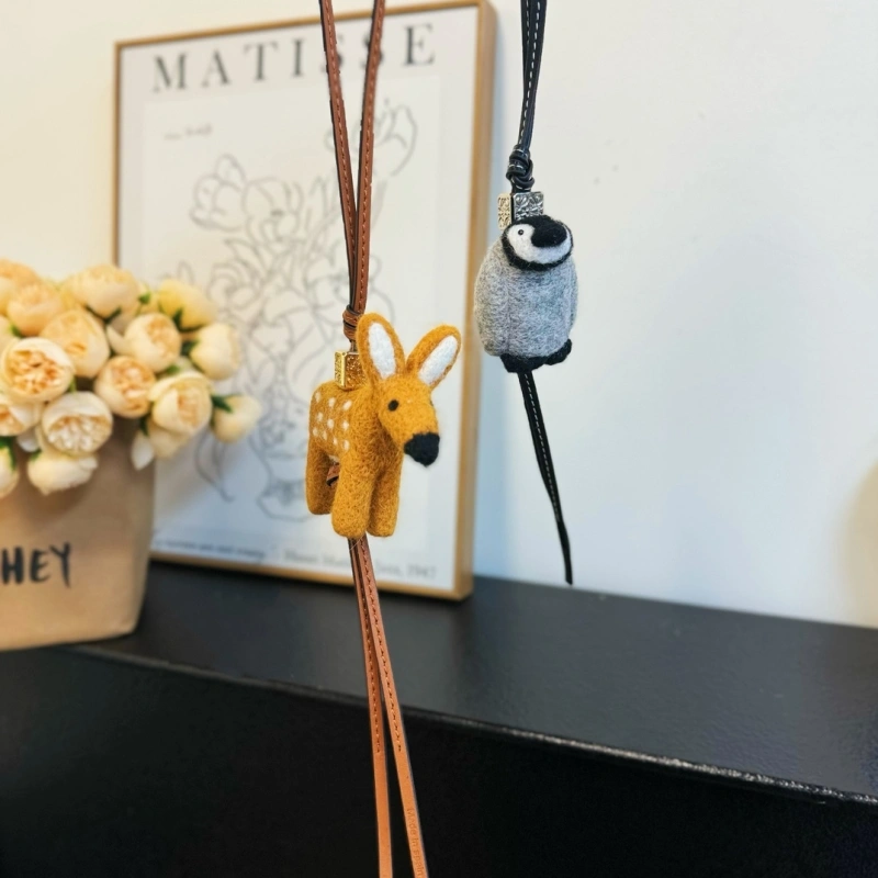 TravelReady Loewe Ornaments 269591